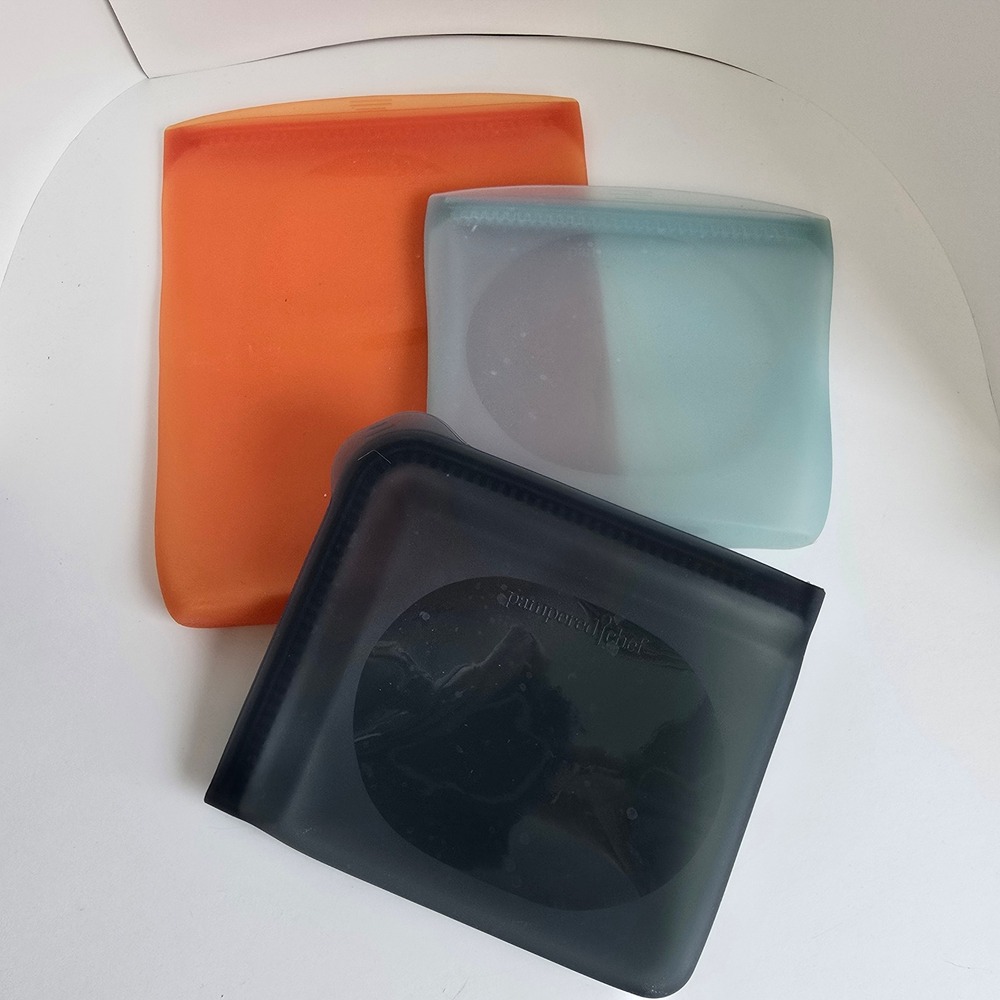 Pampered Chef Reusable Storage Bag Silicone Pouches Sandwich Set of 3